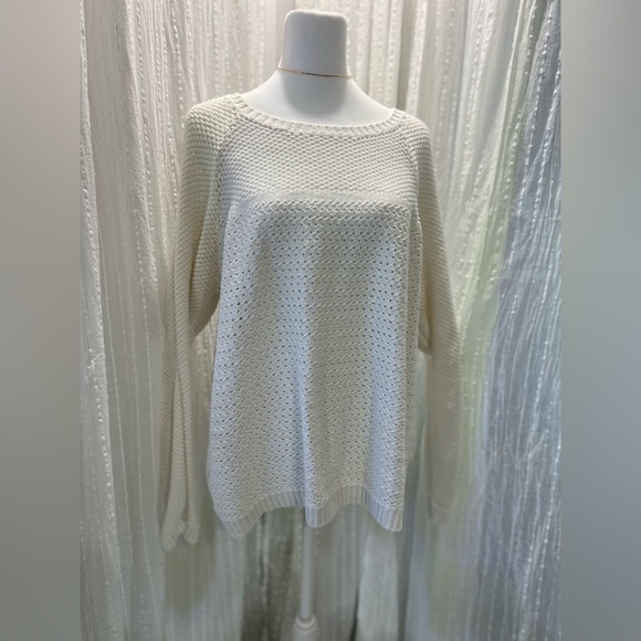 SOLD White Michael Kors knit sweater size large - Picture 2 of 10